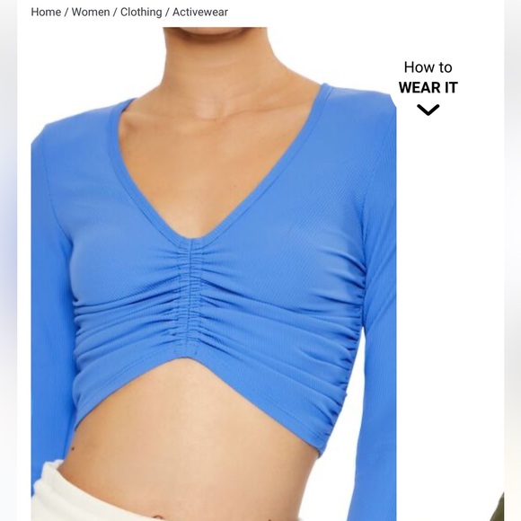 Active Ruched Crop Top - Picture 3 of 7